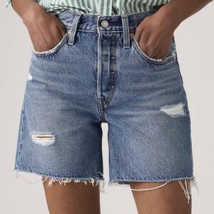 Levi's 501 mid tigh Shorts